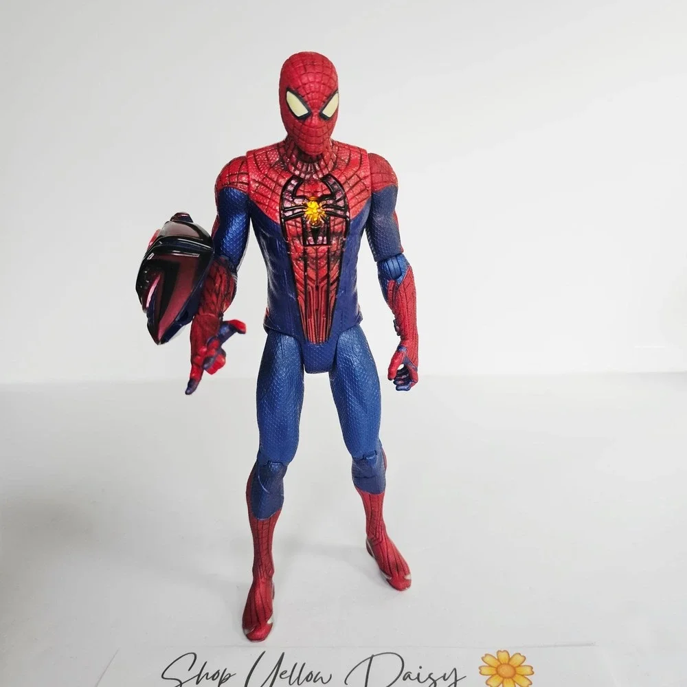2014 Hasbro Amazing Spider-Man 2 Light-Up 10 Inch Action Figure Marvel Toy